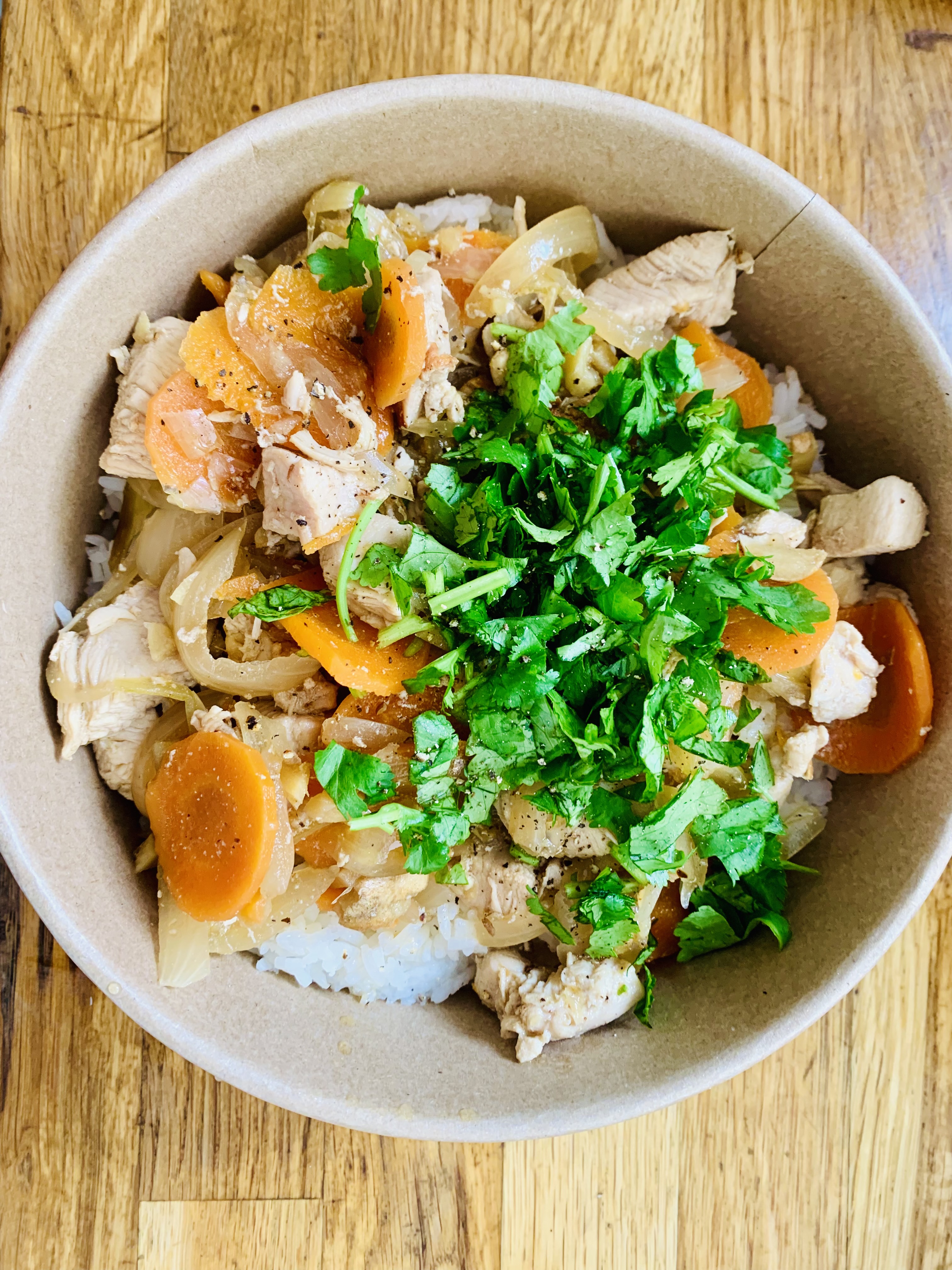 Célia et Alexandra food truck Les Pieds dans le Plat Grenoble Isère